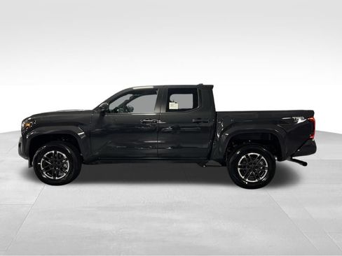 New 2026 Toyota Tacoma TRD Sport AWD/4WD image 2