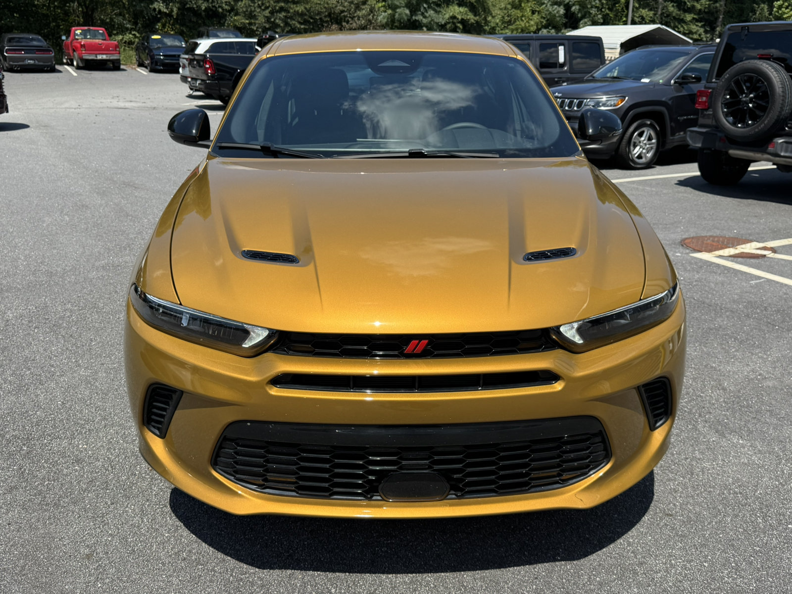 Used 2025 Dodge Hornet R/T AWD/4WD image 2