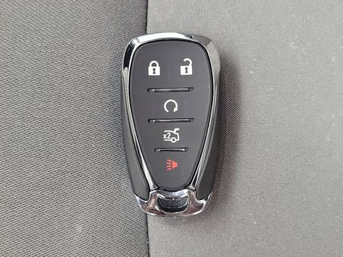 Used 2022 Chevrolet Malibu LT image 32