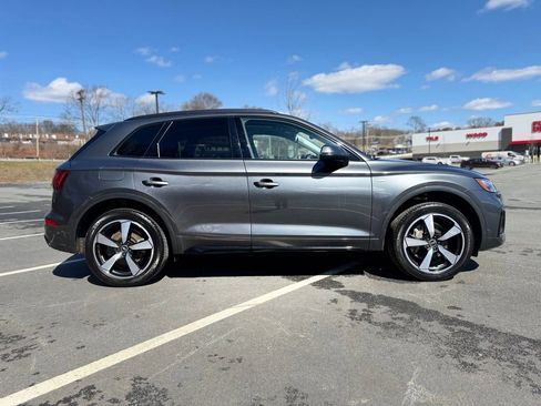 Used 2023 Audi Q5 2.0T Premium Plus w/ Premium Plus Package image 8