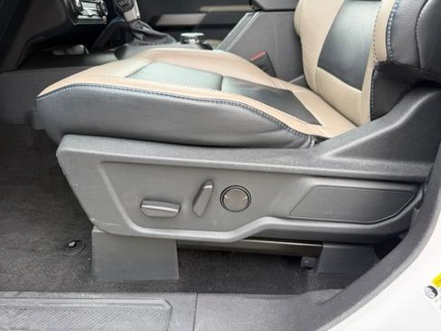 Certified 2023 Ford Bronco Wildtrak AWD/4WD image 9