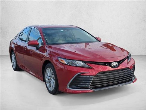 Certified 2024 Toyota Camry LE FWD image 4