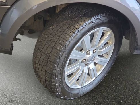 Used 2014 Land Rover LR4 AWD/4WD image 34