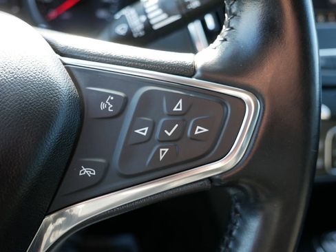 Used 2020 Chevrolet Equinox LT FWD image 30