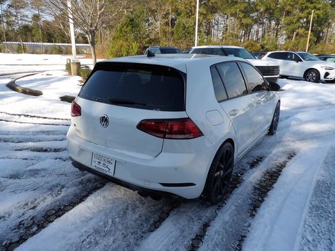 Used 2018 Volkswagen Golf R DCC & Navigation 4motion image 5