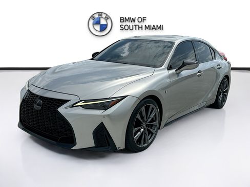 Used 2022 Lexus IS 350 F Sport RWD image 3