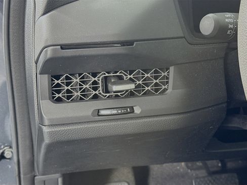 Certified 2024 Honda Accord EX image 10