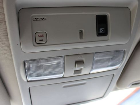 Used 2017 Nissan Titan PRO-4X w/ Pro-4x Convenience Package image 32