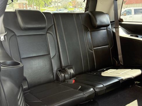 Used 2020 GMC Yukon Denali w/ Enhanced Security Package image 10