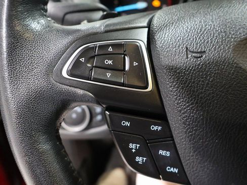 Used 2017 Ford Escape SE w/ SE Leather Comfort Package image 27