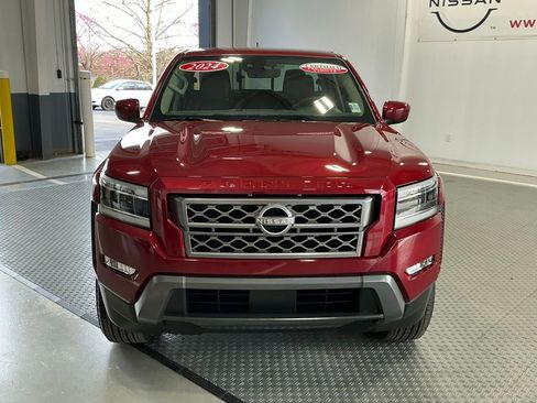 Used 2024 Nissan Frontier SL w/ Technology Package image 19