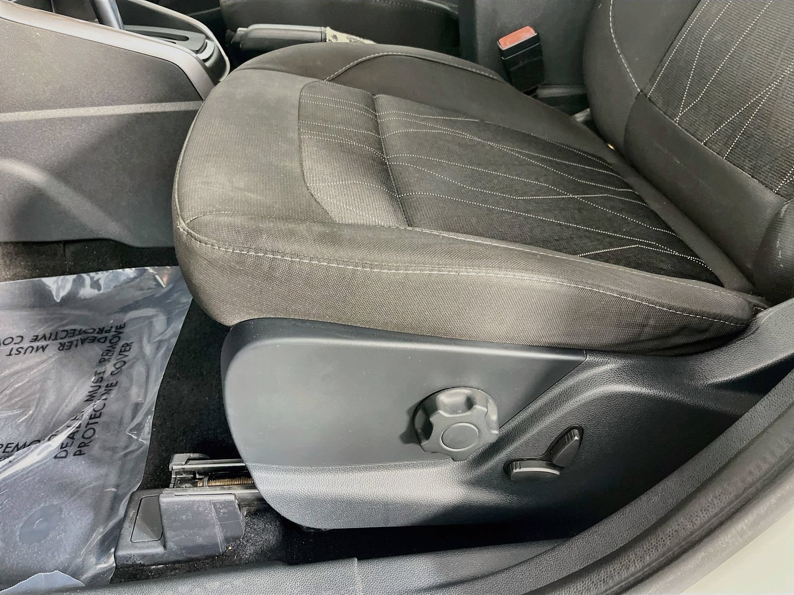 Used 2019 Ford EcoSport SE w/ SE Convenience Package FWD image 25