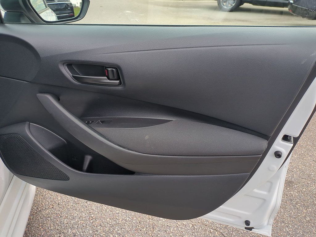 Certified 2024 Toyota Corolla LE FWD image 30