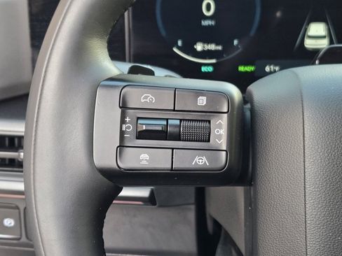 Certified 2025 Hyundai Santa Fe Calligraphy image 29