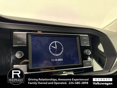 Used 2023 Volkswagen Jetta S image 6