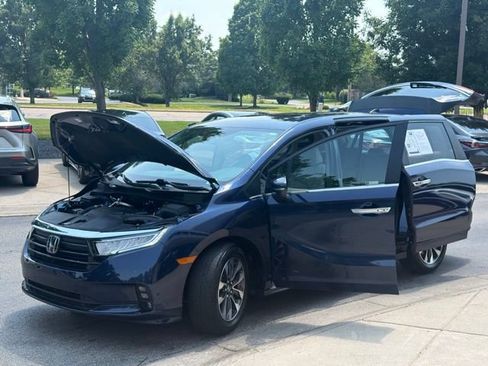 Used 2024 Honda Odyssey EX-L image 10