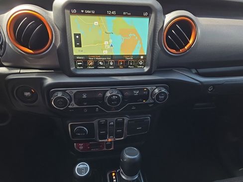 Certified 2023 Jeep Gladiator Mojave w/ Trailer Tow Package image 11