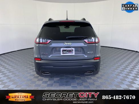 Used 2022 Jeep Cherokee Latitude Lux w/ Sun & Sound Group image 6
