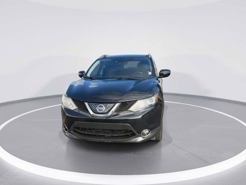 Used 2018 Nissan Rogue Sport SL w/ SL Premium Package image 3