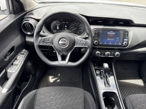 Used 2023 Nissan Kicks SV w/ Exterior Package FWD image 12