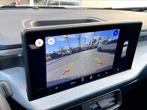 Used 2025 Ford Maverick XLT w/ Equipment Group 302A image 21