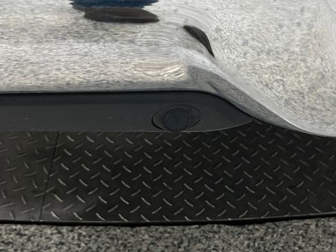 Used 2020 RAM 1500 Laramie image 12