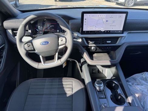 New 2026 Ford Explorer ST-Line AWD/4WD image 11