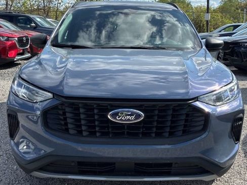 Used 2024 Ford Escape ST-Line w/ Tech Pack #1 FWD image 6