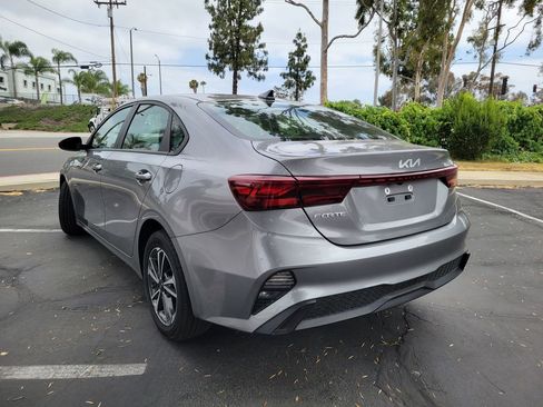 Certified 2024 Kia Forte LXS FWD image 2