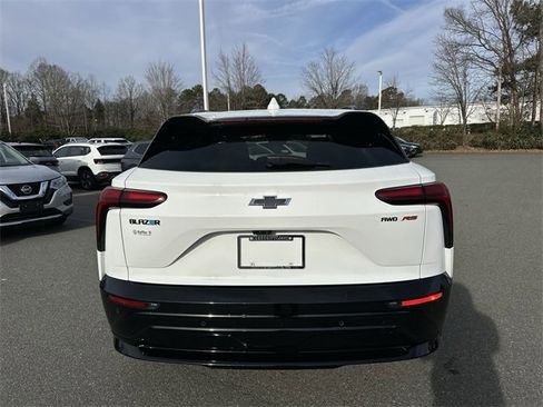 Used 2024 Chevrolet Blazer EV RS image 4