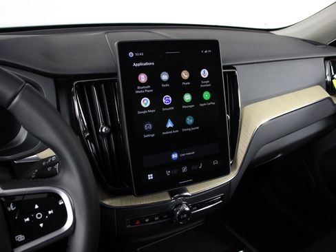 New 2026 Volvo XC60 T8 Plus w/ Climate Package PRO image 6