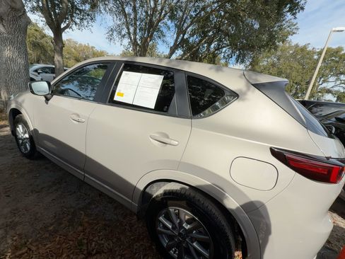 Used 2025 MAZDA CX-5 AWD 2.5 S w/ Preferred Package image 18