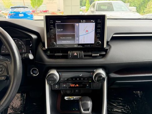 Used 2019 Toyota RAV4 Limited w/ Advanced Technology Package AWD/4WD image 22