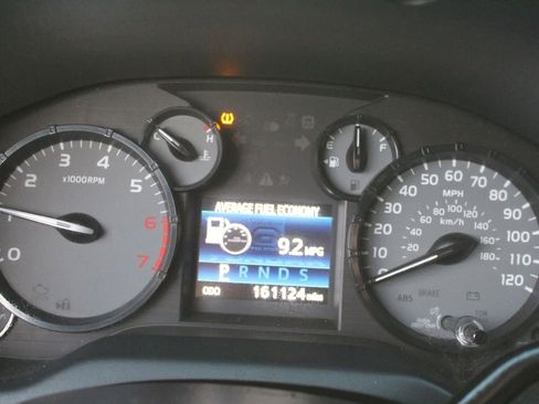 Used 2014 Toyota Tundra SR image 13