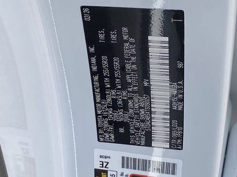 Certified 2026 Toyota Grand Highlander AWD Hybrid image 37