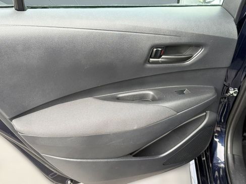 Used 2025 Toyota Corolla LE image 22