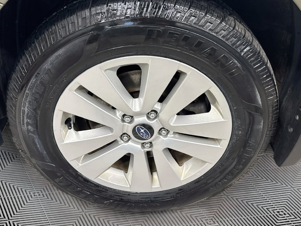 Used 2018 Subaru Outback 2.5i Premium AWD/4WD image 29