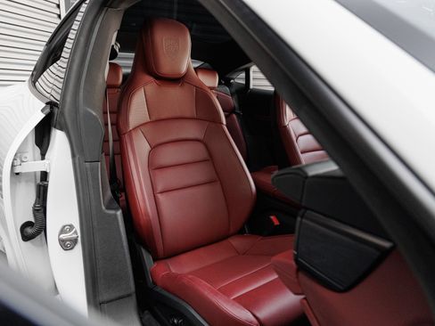 Certified 2023 Porsche Taycan RWD image 32