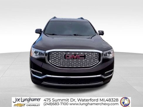Used 2018 GMC Acadia Denali w/ Technology Package image 3