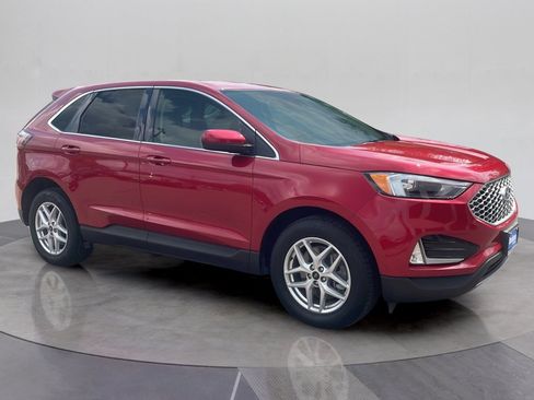 Used 2024 Ford Edge SEL w/ Convenience Package AWD/4WD image 3