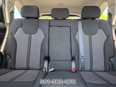 Used 2023 Kia Sorento LX FWD image 12