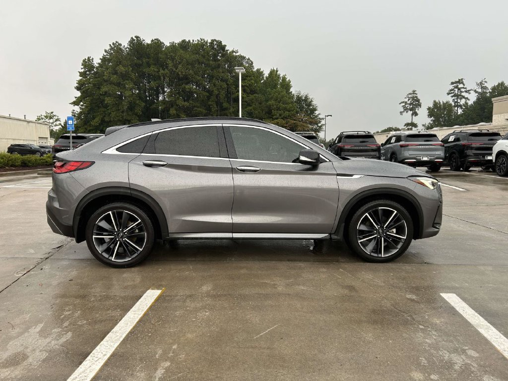 Used 2023 INFINITI QX55 Luxe w/ Cargo Package AWD/4WD image 2