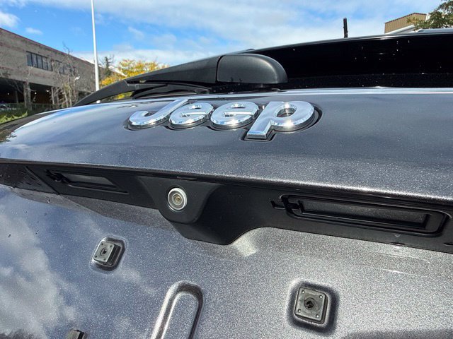 Used 2019 Jeep Compass Limited w/ Advanced Safety Group AWD/4WD image 15