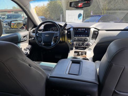 Used 2018 Chevrolet Tahoe LT image 6