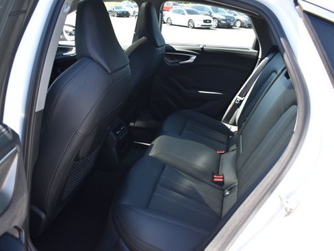 Used 2025 Audi A5 2.0T Prestige w/ 19" Wheel Package AWD/4WD image 26