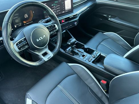 Used 2025 Kia K5 GT-Line w/ GT-Line Premium Package AWD/4WD image 11