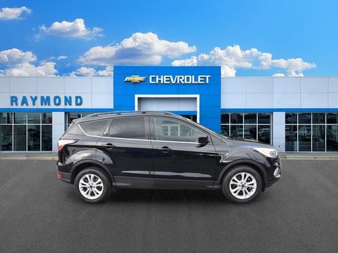 Used 2018 Ford Escape SE AWD/4WD image 2