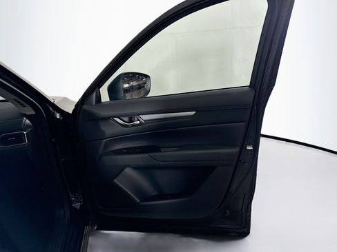 Used 2025 MAZDA CX-5 AWD 2.5 S w/ Select Package image 29