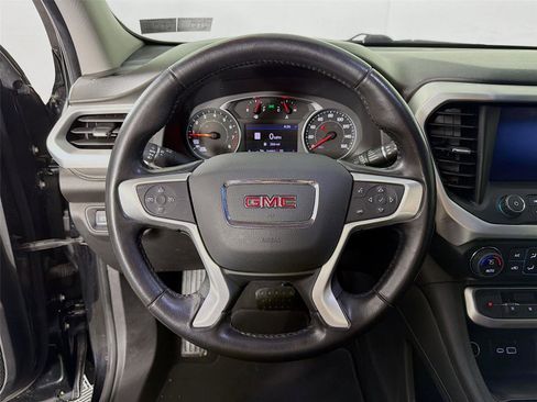 Used 2020 GMC Acadia SLT image 12