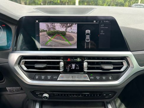 Used 2022 BMW 430i Coupe w/ M Sport Package RWD image 17
